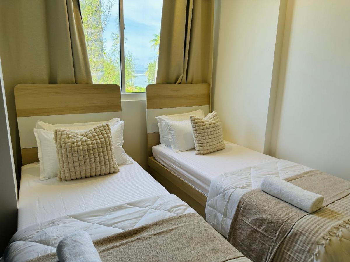 Lazzlla Beach Front Apartments 훌루말레 외부 사진